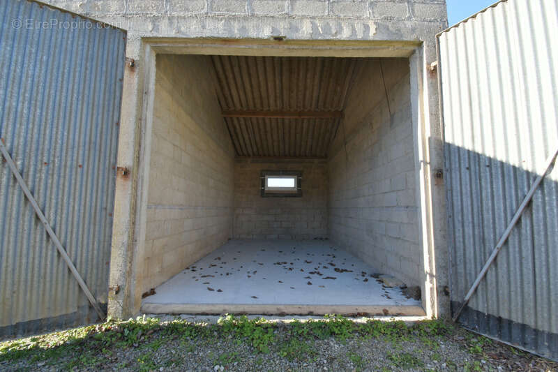Parking à SOURDEVAL