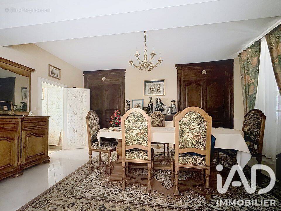 Photo 1 - Maison à VILLENAUXE-LA-GRANDE