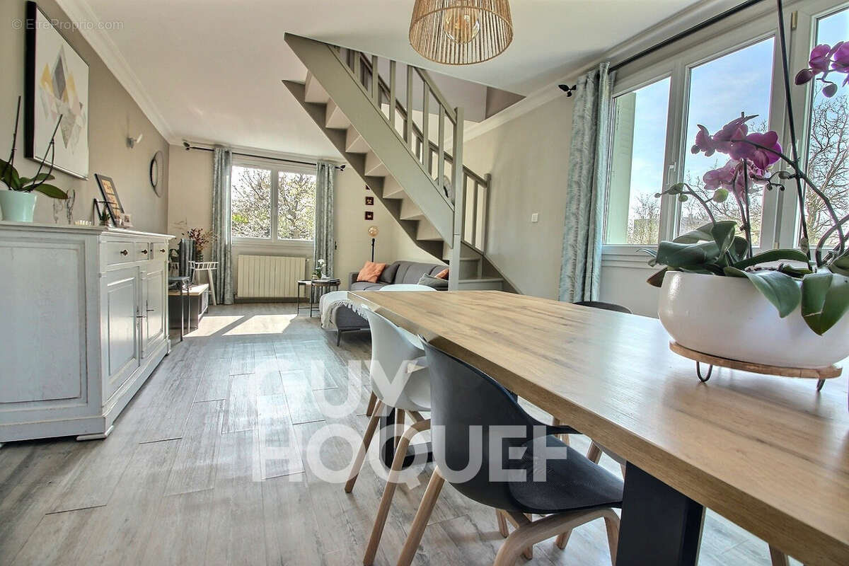 Maison à RUEIL-MALMAISON