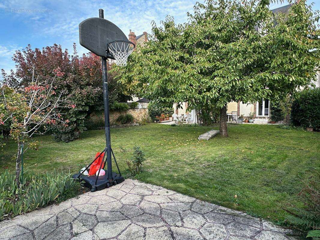 Maison à NOGENT-LE-ROTROU