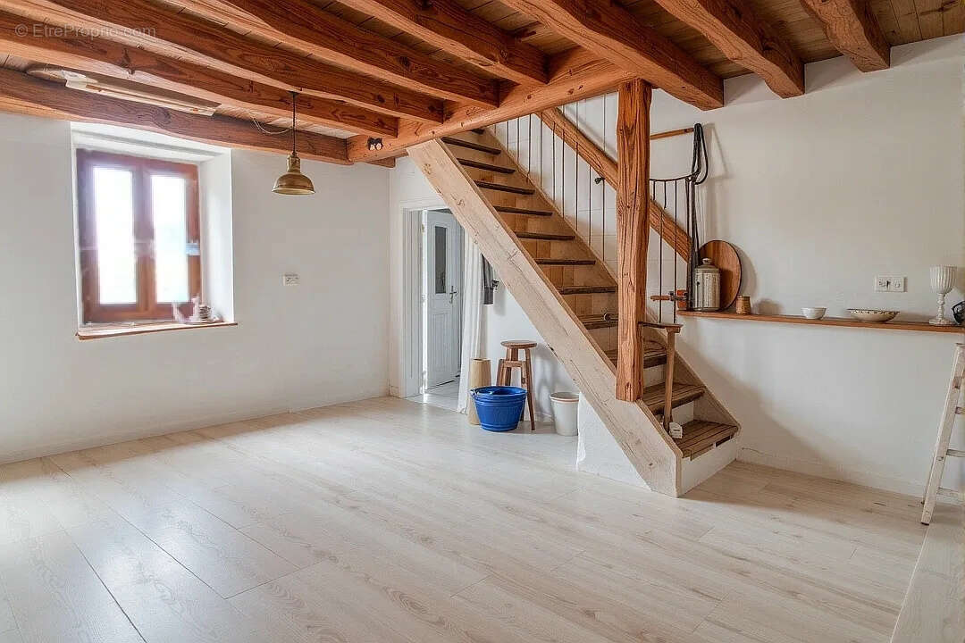 Maison avec jardin - photo 2