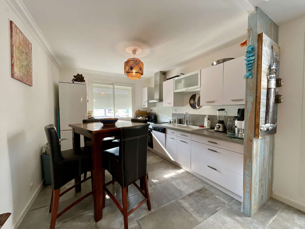 Marseillan   Quartier Tabarka : une villa d'exception où il fait bon vivre - photo 2