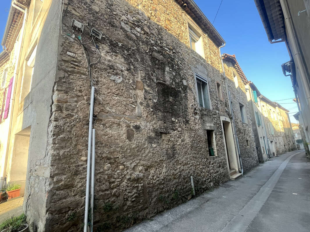 Maison à CENDRAS