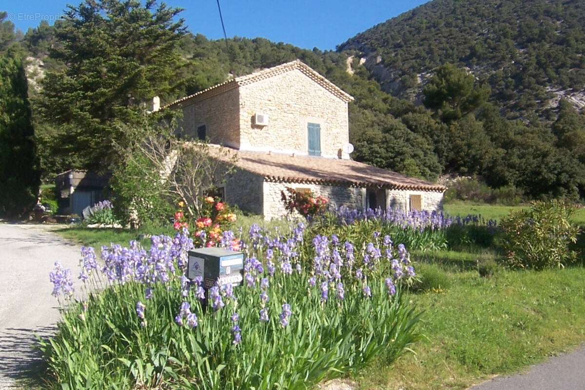 Maison à NYONS