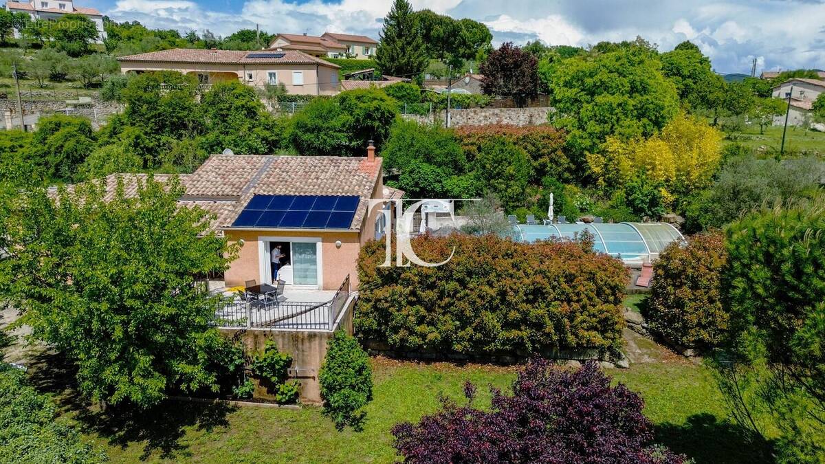 Maison à SAINT-AMBROIX