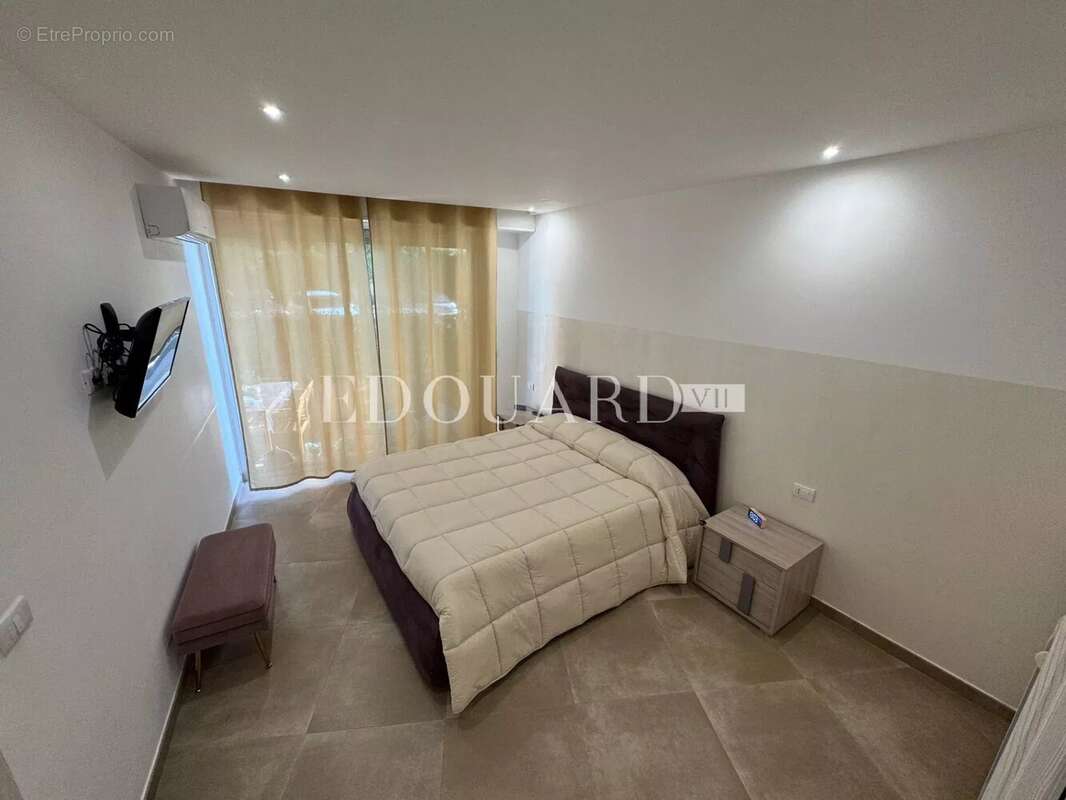 Appartement à ROQUEBRUNE-CAP-MARTIN