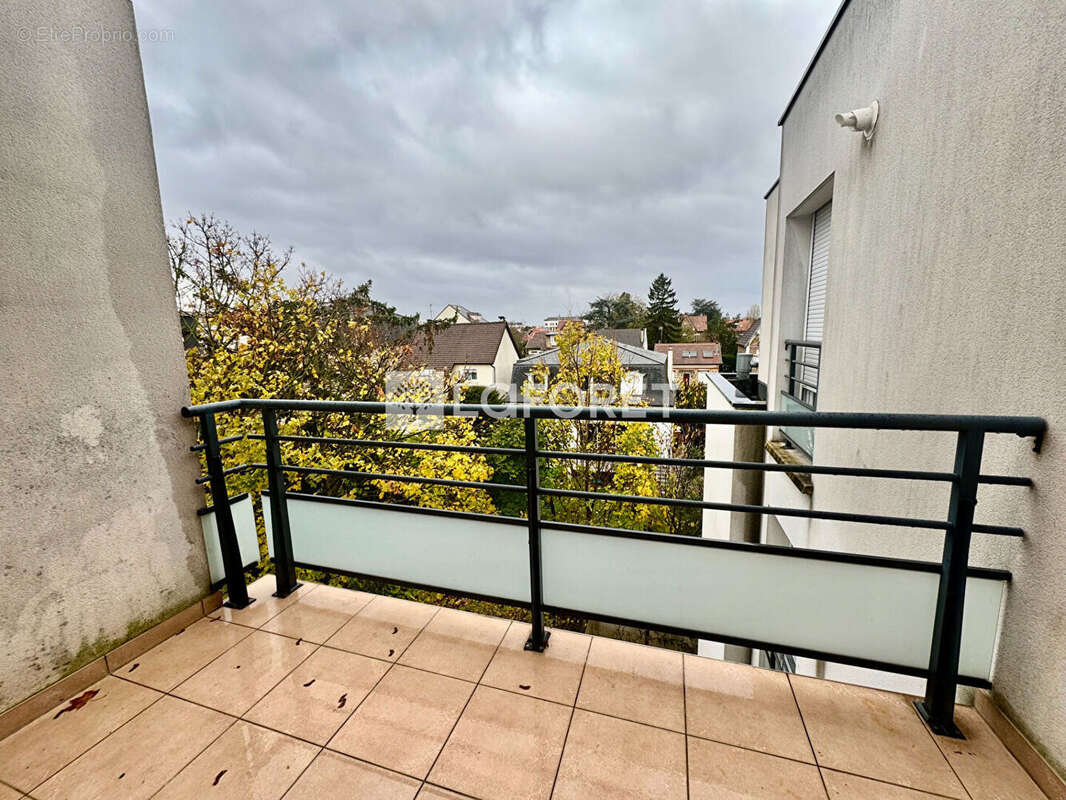 Appartement à VILLEMOMBLE