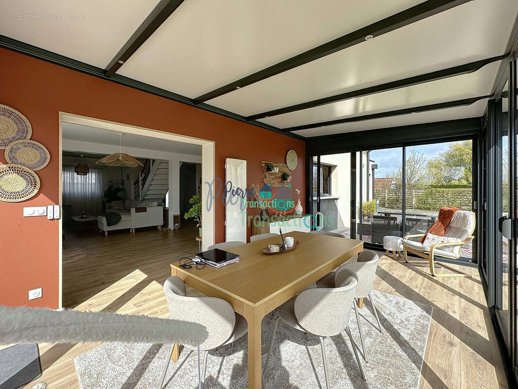 Maison à SAINT-ROMAIN-DE-COLBOSC