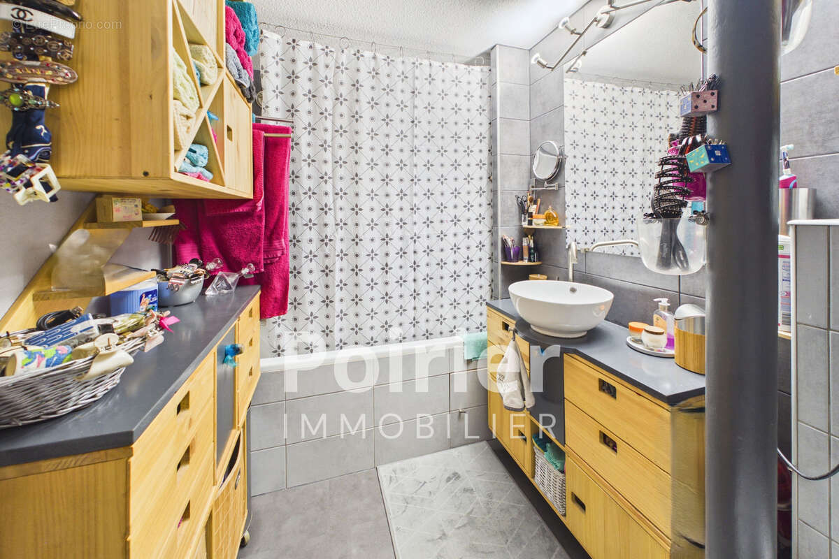 Appartement à SCIEZ