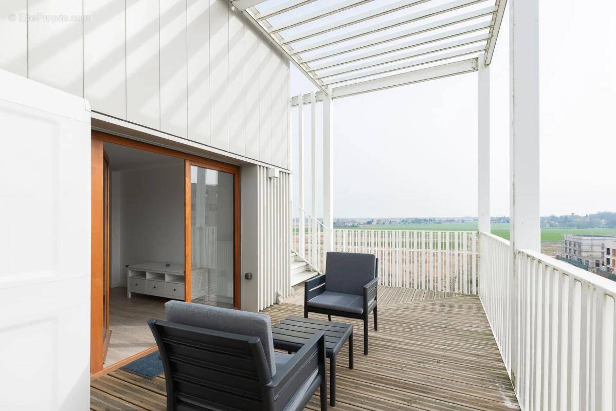 Appartement à BUSSY-SAINT-GEORGES