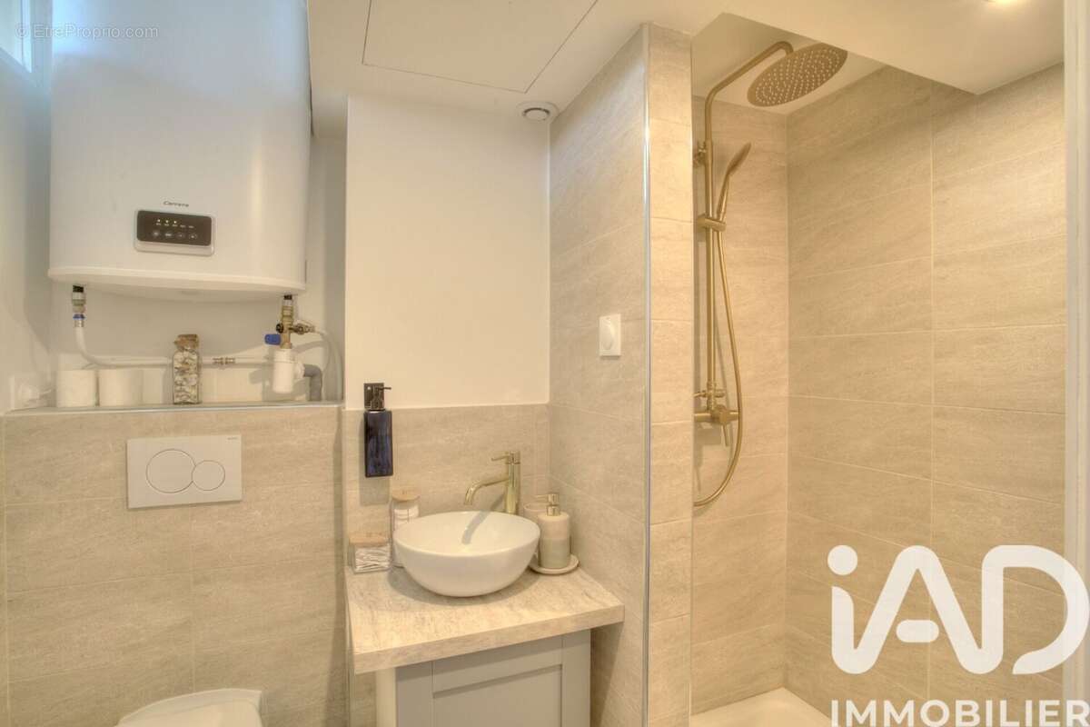 Photo 8 - Appartement à VERSAILLES