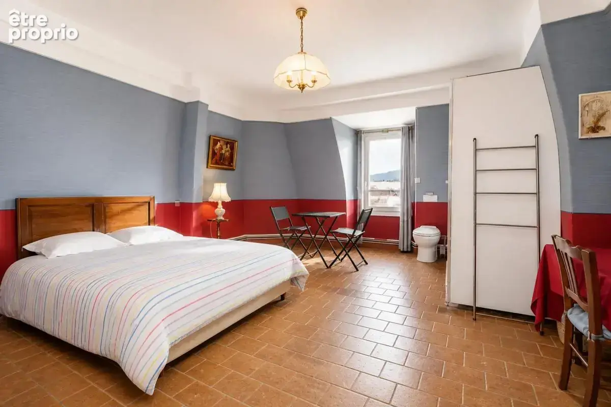 Maison  de charme de 14 pièces de 352 m² à Château-Gontier - photo 25