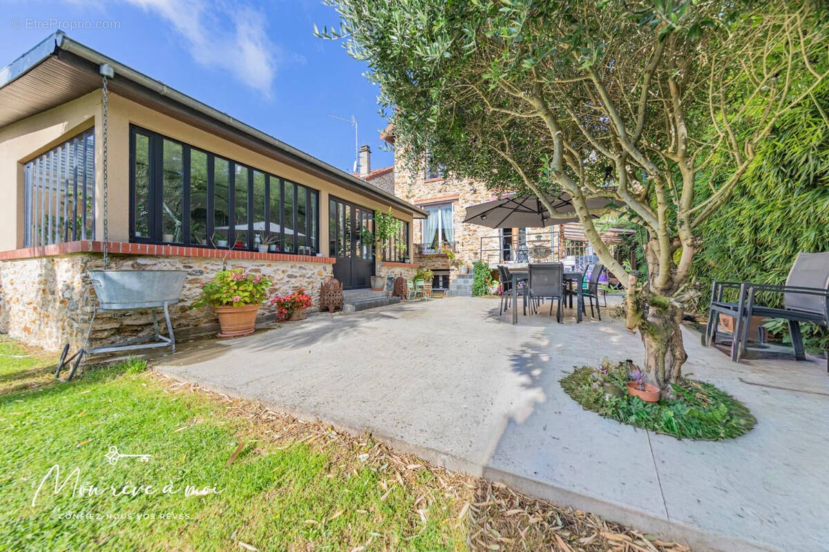 Maison à SAINT-LEU-LA-FORET