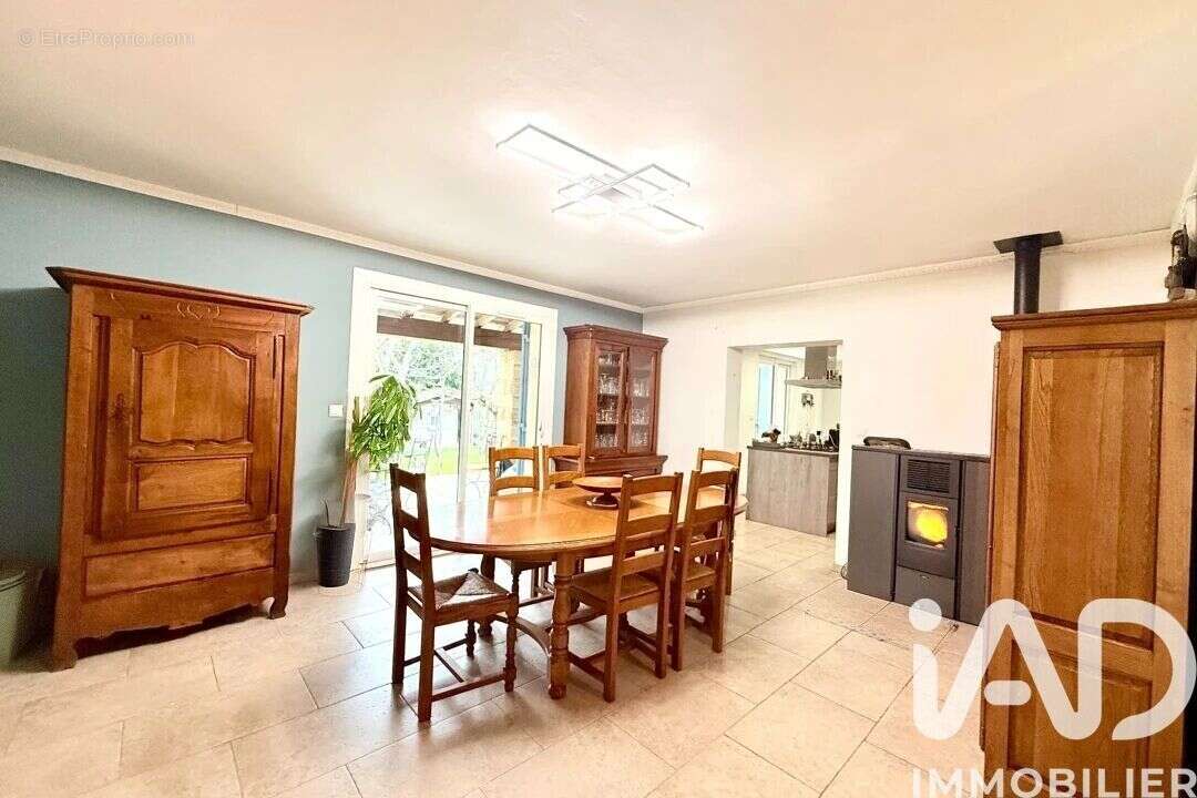 Photo 4 - Maison à ROQUEMAURE
