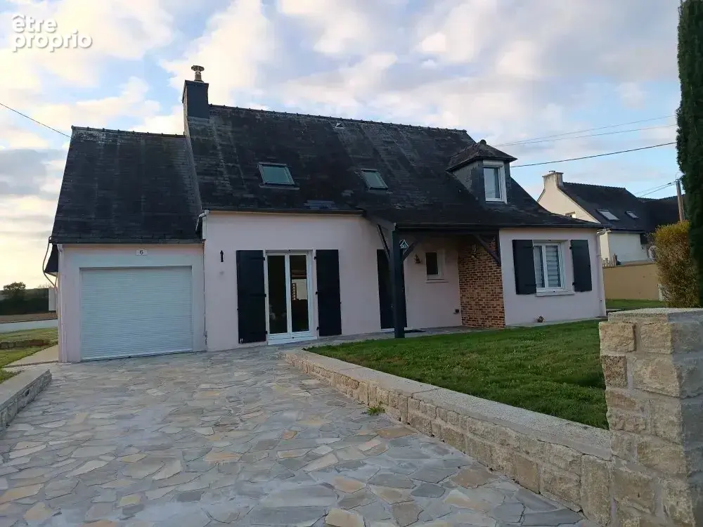 Maison rénovée PLEYBEN - photo 1