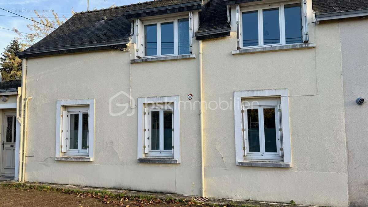 Maison à SABLE-SUR-SARTHE