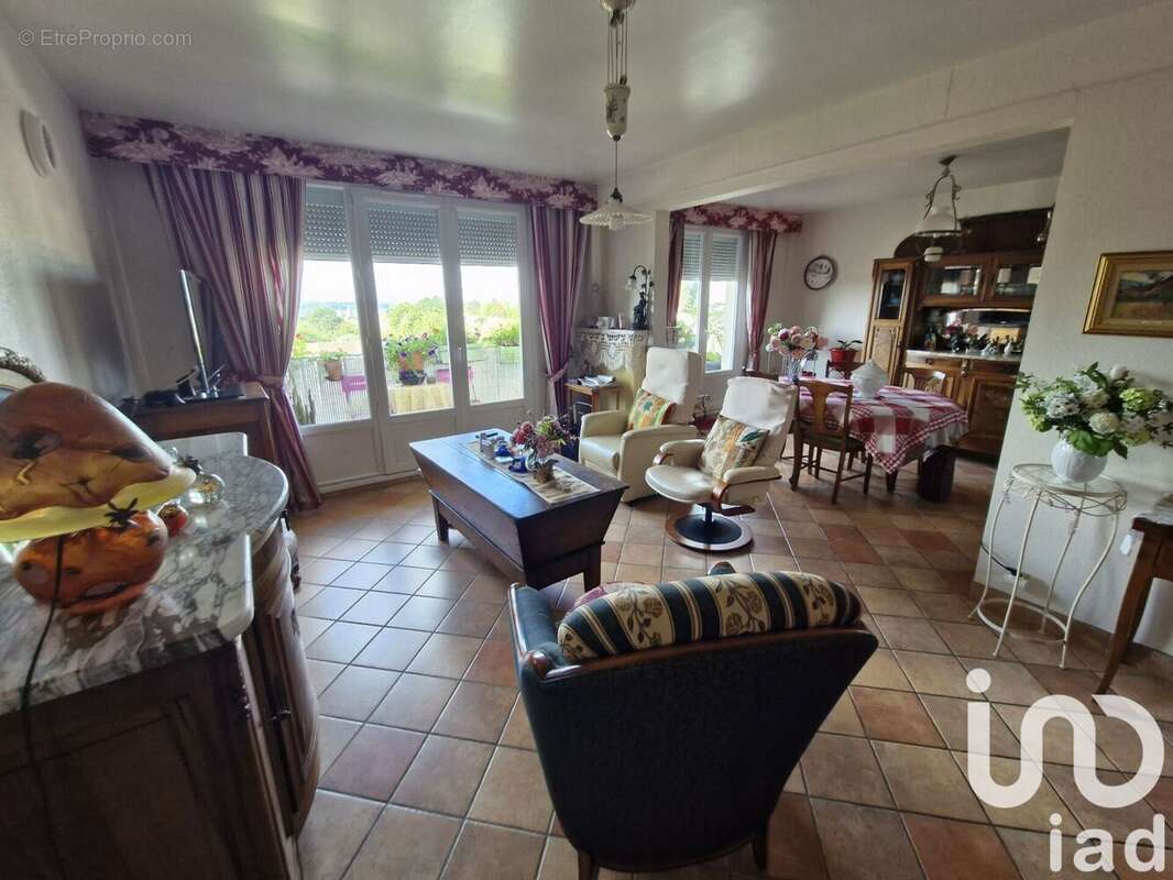 Photo 4 - Appartement à SAINT-JUNIEN