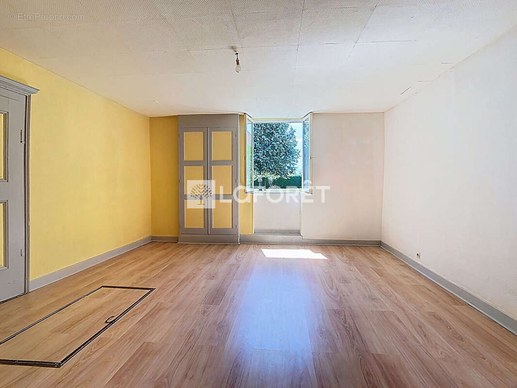 Maison à RICHEBOURG