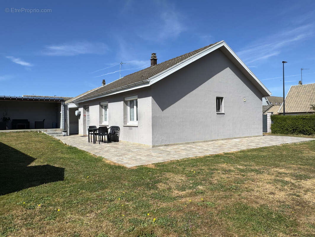 Maison à FRIVILLE-ESCARBOTIN