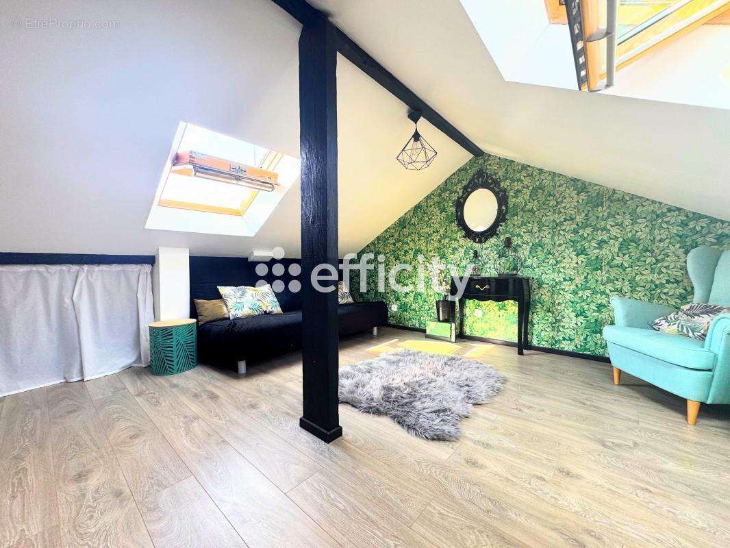 Appartement à MAISONS-ALFORT