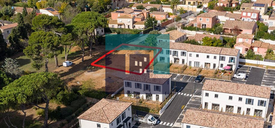 Terrain à PORTIRAGNES