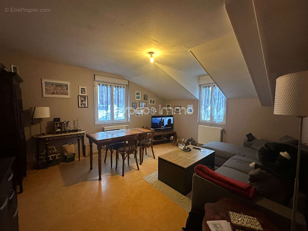 Appartement à MONTVILLE
