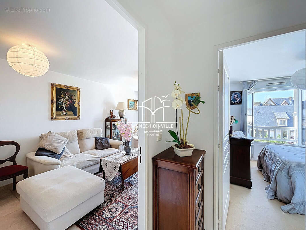 Appartement à BLONVILLE-SUR-MER