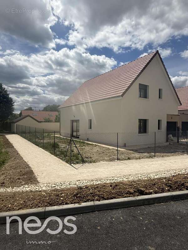 Maison à BRETIGNY