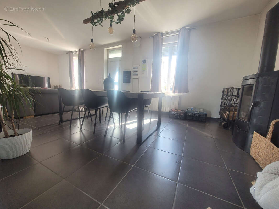 Maison à SAINS-EN-GOHELLE