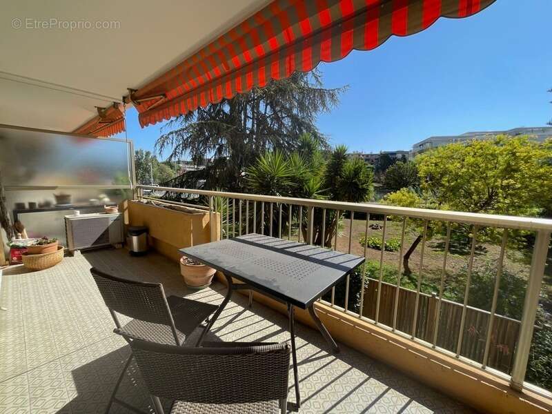 Appartement à CAGNES-SUR-MER