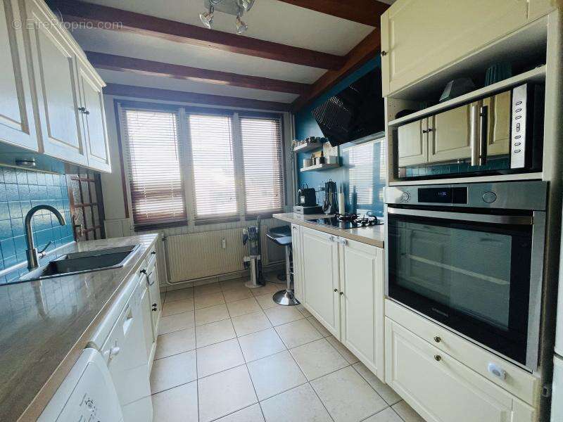 Appartement à PONT-DE-CHERUY