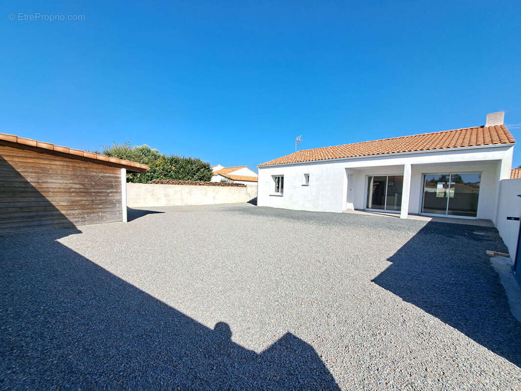 Maison à SALLERTAINE