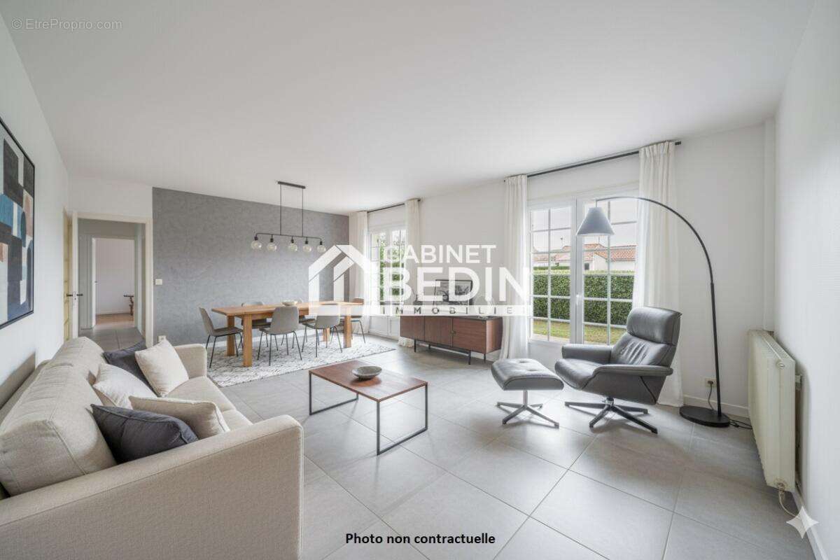 Maison à SAINT-MEDARD-EN-JALLES