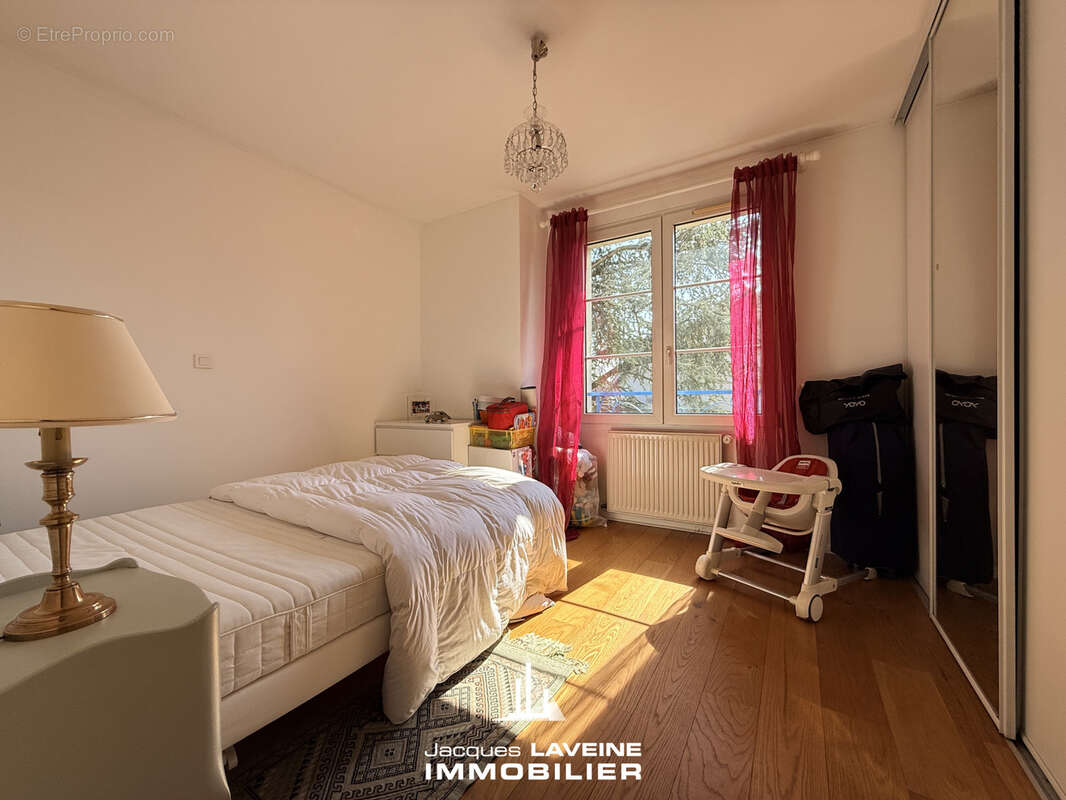 Maison à LONGEVILLE-LES-METZ