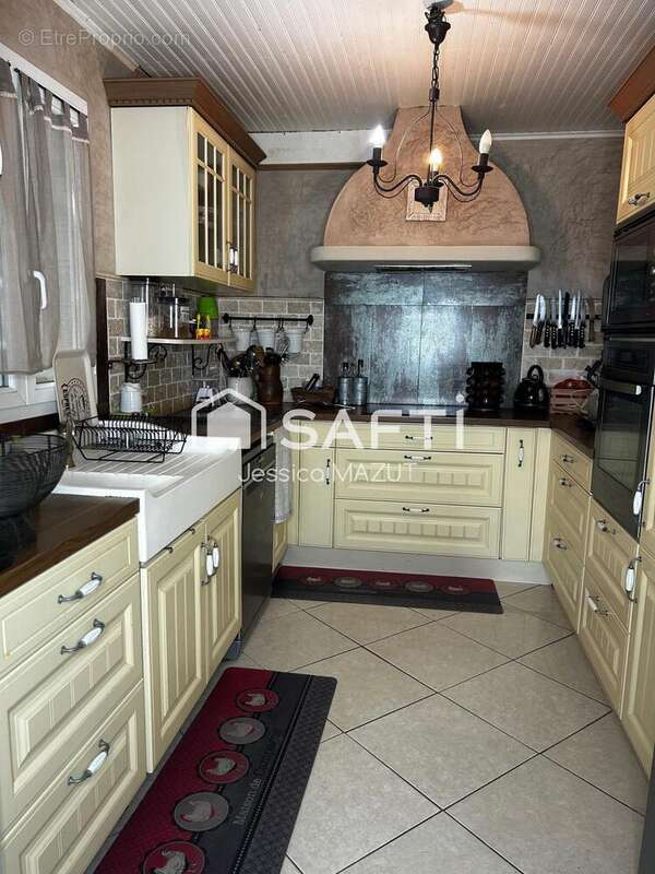 Photo 5 - Maison à SOLLIES-PONT