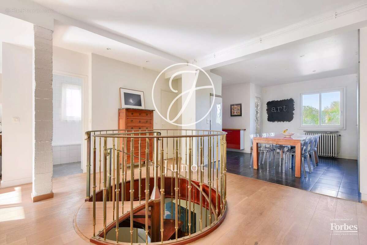 Appartement à BOULOGNE-BILLANCOURT