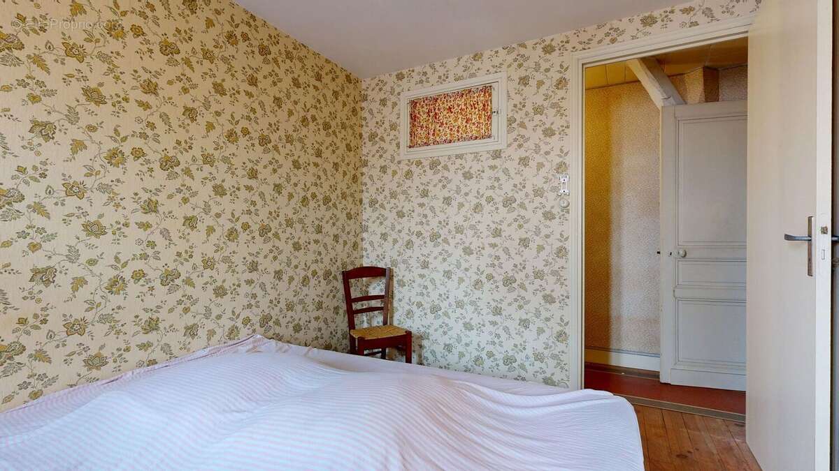Ensemble immobilier de deux maisons avec fort potentiel ! - photo 19