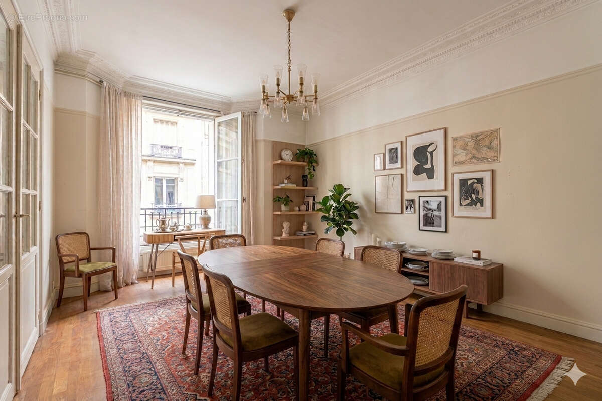 Appartement à PARIS-15E