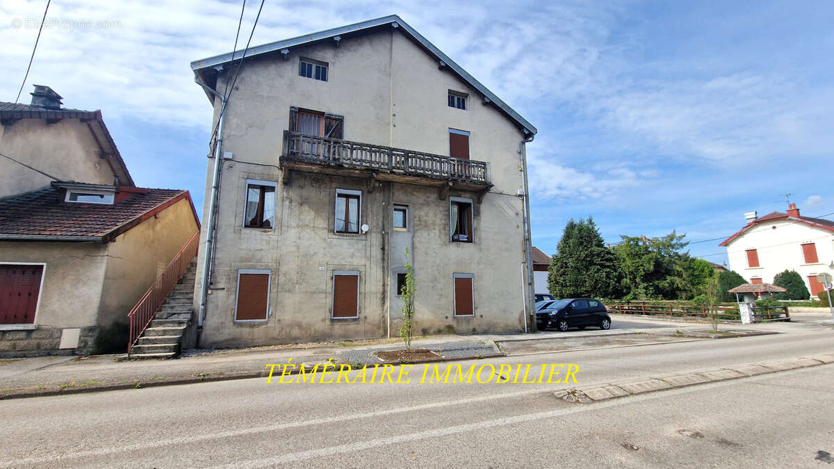 Champagnole CV - Immeuble en monopropriété - 7 appartements - photo 2