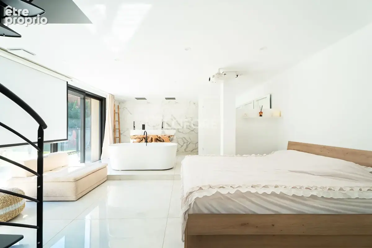 LA CADIÈRE-D'AZUR  Villa Contemporaine  de prestige  7 PIÈCES  4 CHAMBRES - photo 5