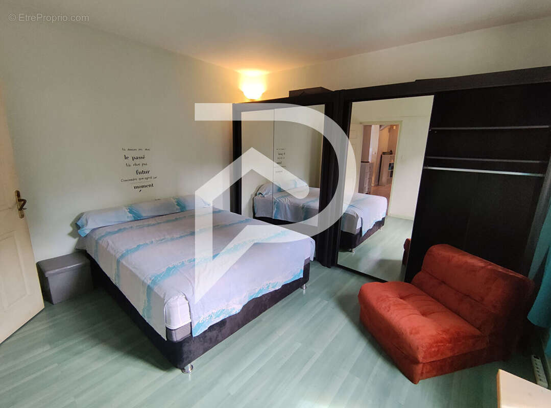 Maison à PETITE-ILE