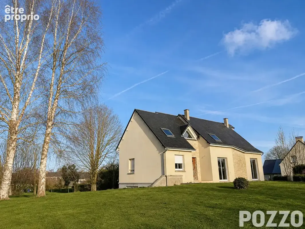 Maison à DRAGEY-RONTHON