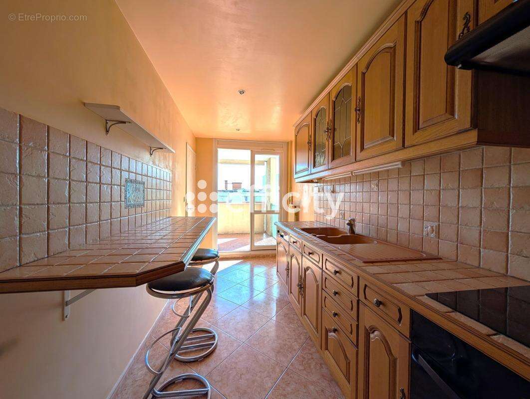 Appartement à EPINAY-SUR-SEINE