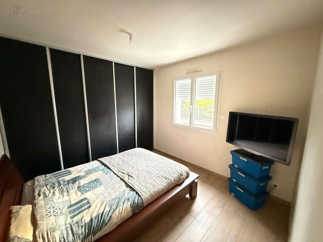 Maison à MONTREVAULT