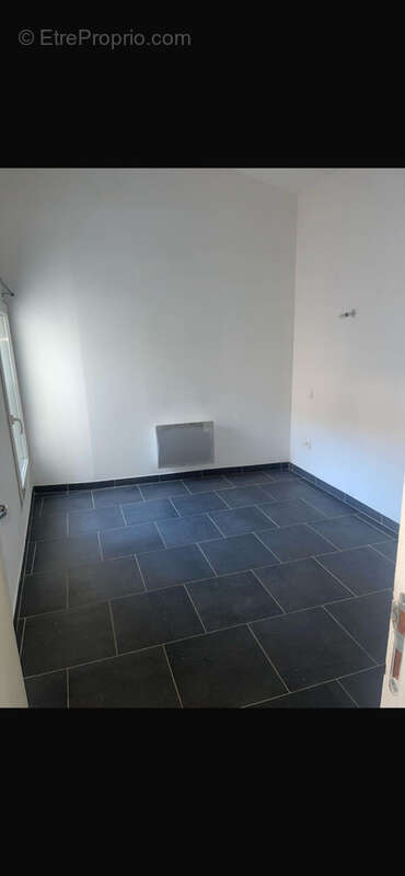Pour investisseur, maison de village comprenant deux chambres - photo 5