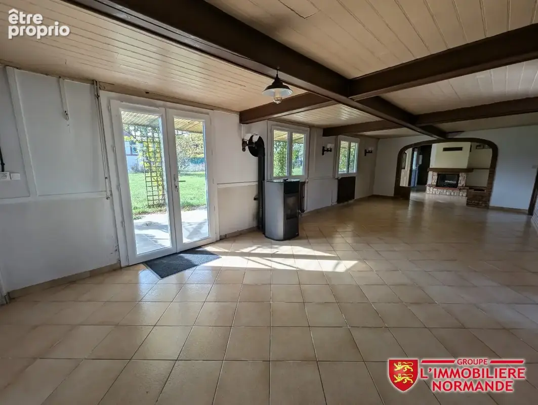 Maison à rénover 140m² et dépendance - Terrain 1200m² - photo 2