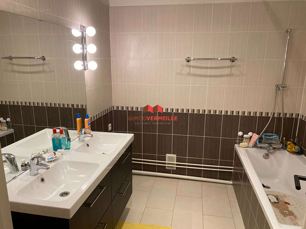 Appartement à VAUCRESSON