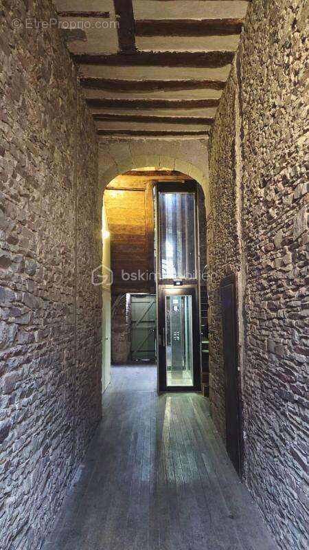 Appartement à FOUGERES