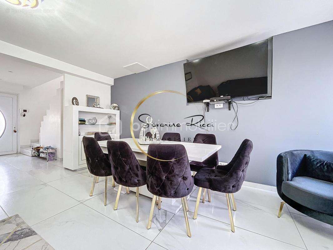 Villa de 145 m² - photo 3