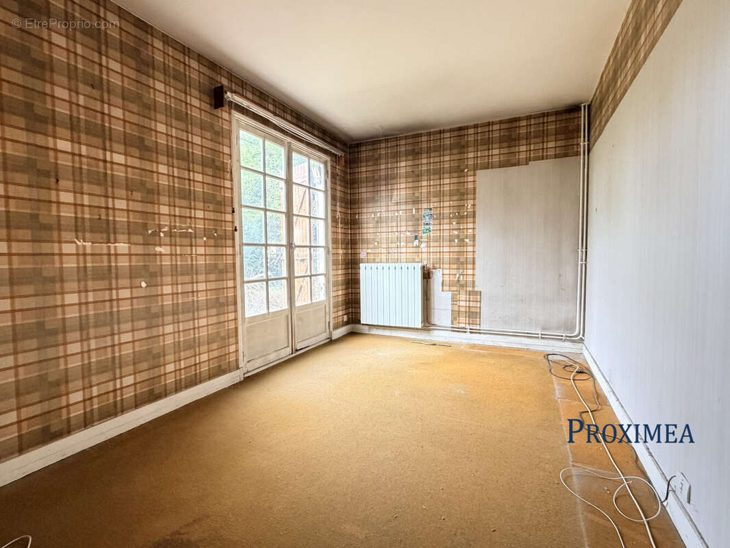 Maison à PONTAULT-COMBAULT